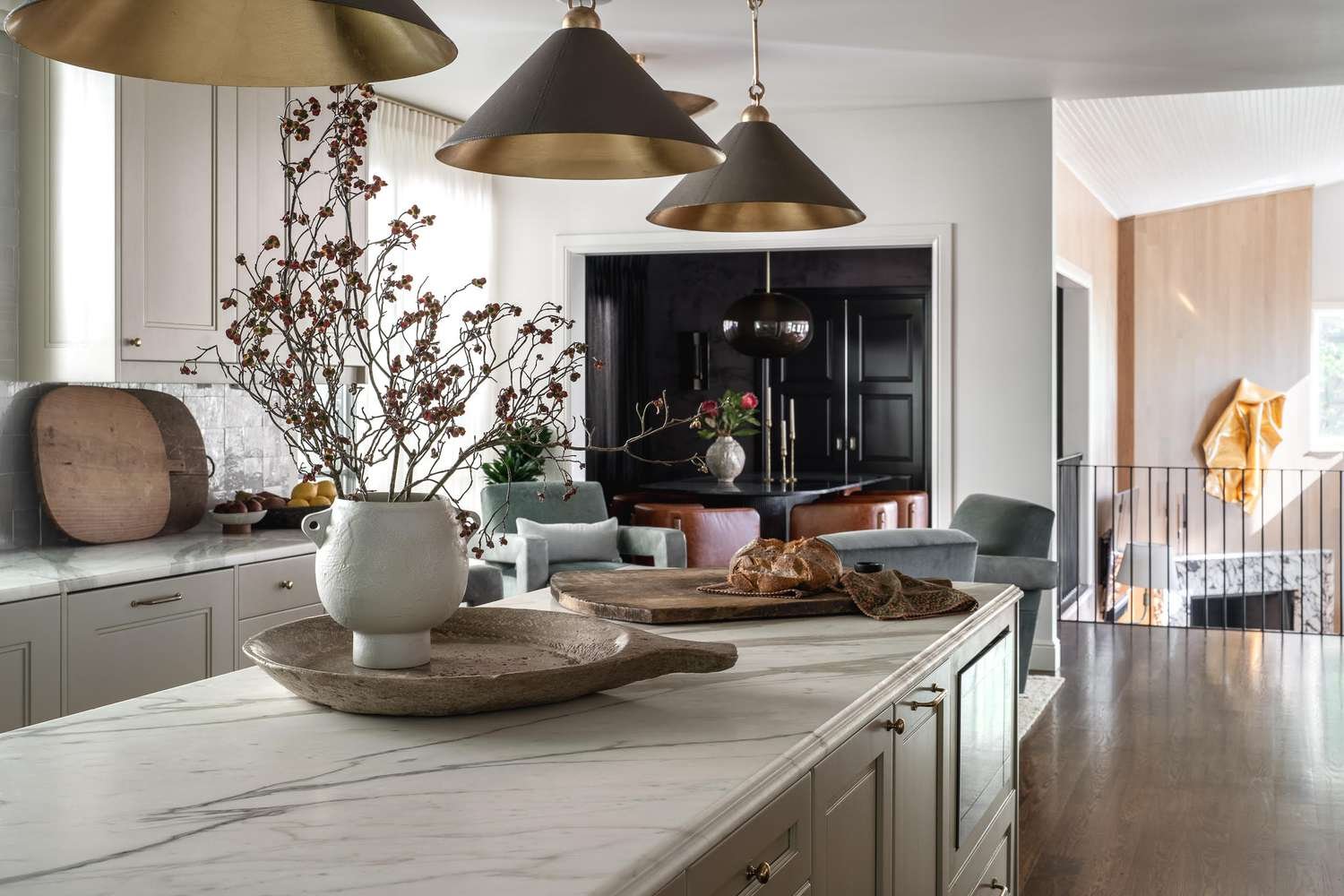 Smart Kitchen Decor Ideas: Style, Storage & Daily Convenience